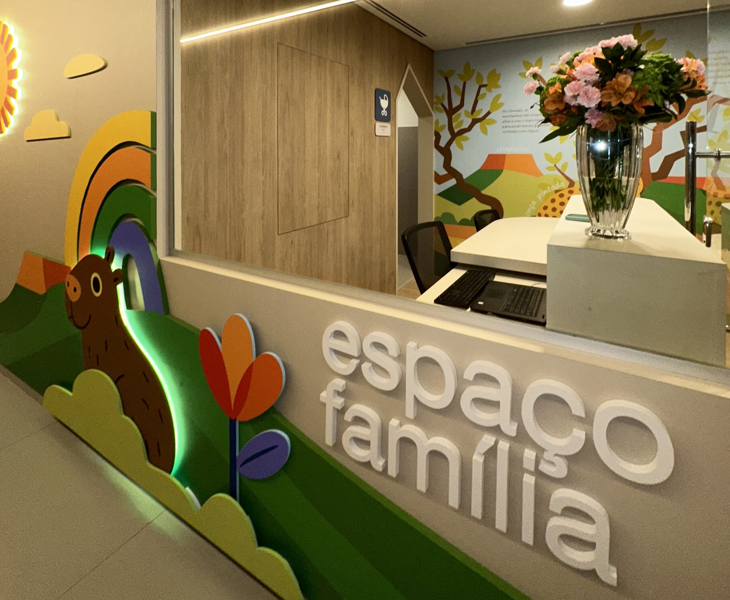 MS ganha primeiro banheiro com privacidade de mães e pais e acessível para PcD´s restritos ao leito, com mobilidade reduzida ou baixa estatura