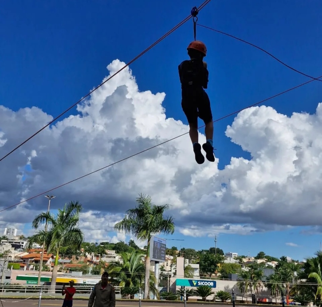“Tocou a Sirene” transforma tarde em experiência inesquecível para famílias atípicas